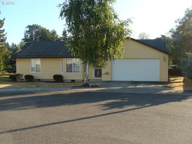 120 Ivy Ln photo 1