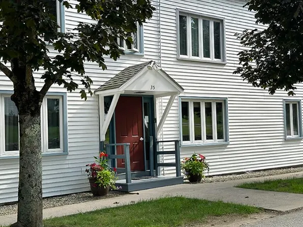 35 Summer Street #4, Wiscasset, ME 04578