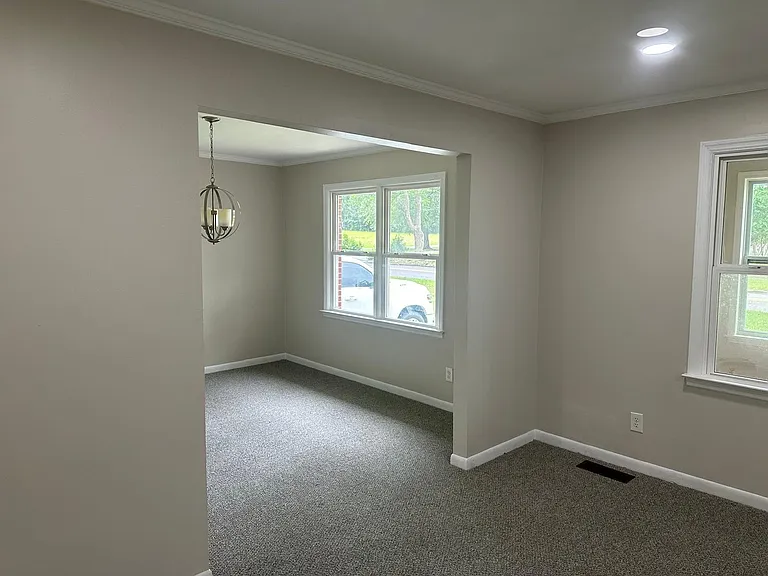 1300 Stonewall St — Photo 11