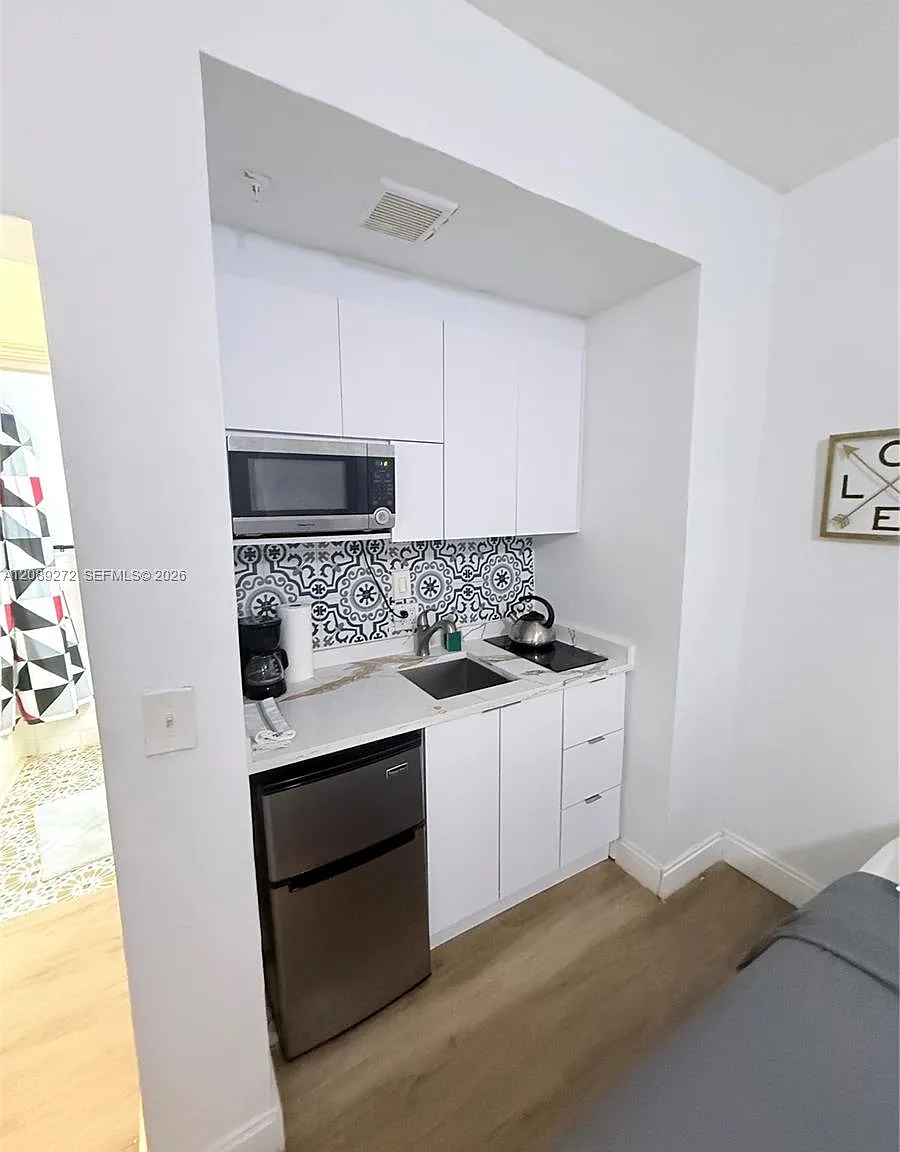 Riverview Villas Condo — Photo 3