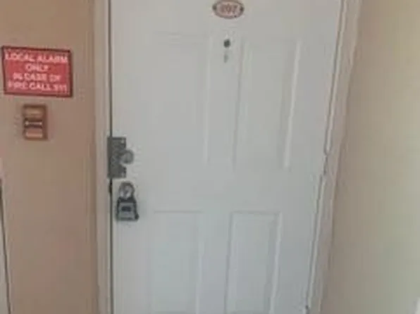 3251 Sabal Palm Manor #207, Davie, FL 33024