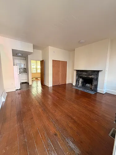 220 Fitzwater St #1F Photo 1