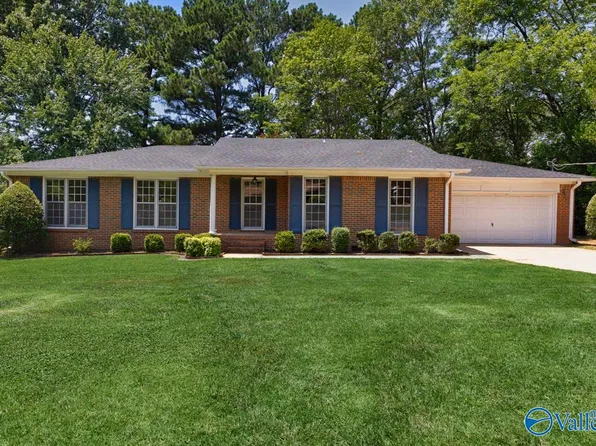 8030 Navios Dr SE, Huntsville, AL 35802