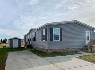 58870 Brookside Dr, Lenox, MI 48048