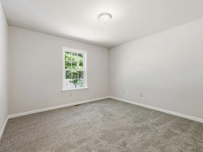 104 Brijidan Ln — Photo 14