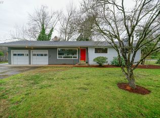4242 McKay Dr S, Salem, OR 97302