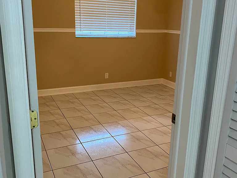 635 Casper Ave — Photo 10