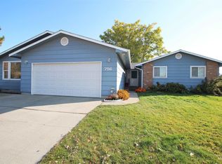 756 Skylane Dr, Ontario, OR 97914