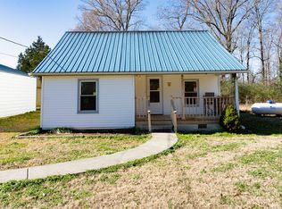 1140 Oak Grove Rd, Dickson, TN 37055