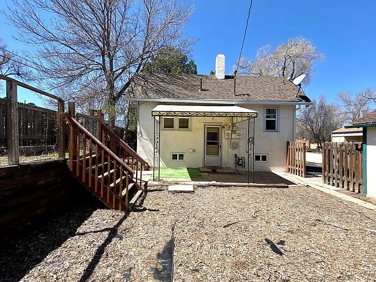 15 Swope Ave — Photo 23
