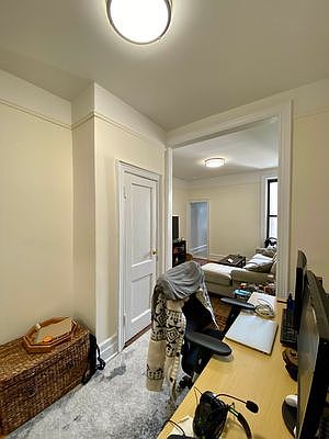 5th image of 244 Prospect Park W APT 3L