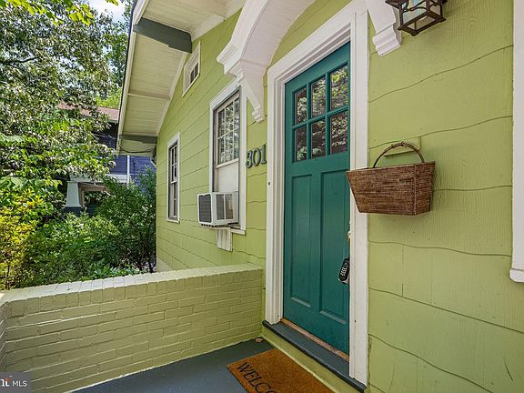 4th image of 301 Elm Ave
