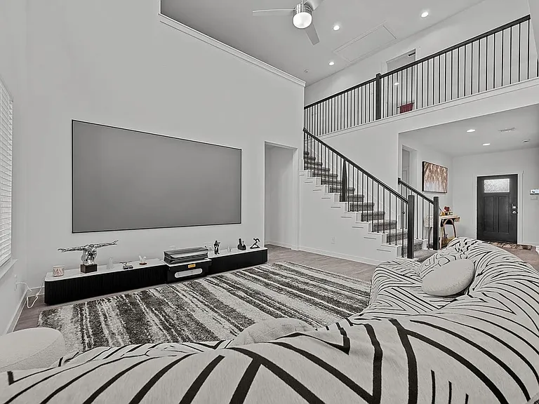 2720 Willow Gulch Way — Photo 10