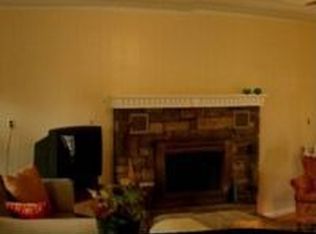 5 E Hawthorne Dr, Asheville, NC 28805