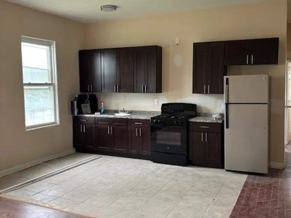 24 Union Pl, Yonkers, NY