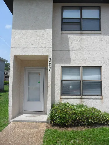 347 Mercedes Ave Photo 1