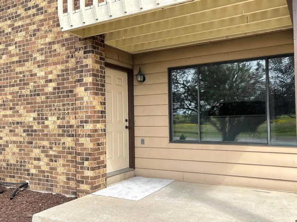 1751 Eldorado Dr APT 9, Green Bay, WI 54302