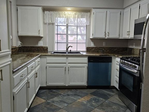 3rd image of 1851 Hillpointe Rd APT 2012