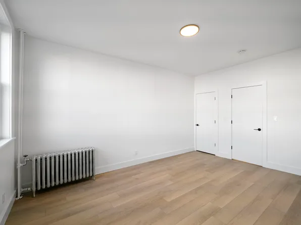 216 Madison Street image 13 of 15