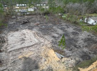 7117 Sparrow Rd, Southport, FL 32409