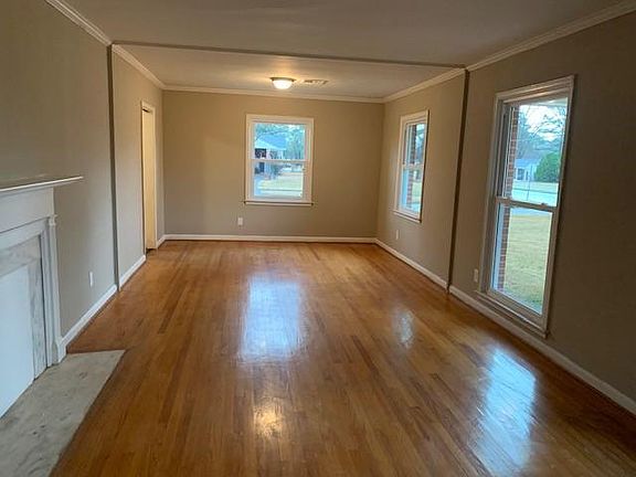 3rd image of 2663 Baldwin Brook Dr