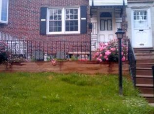 197 Osborn St, Philadelphia, PA 19128