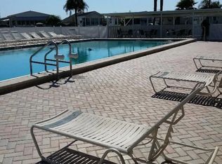 222 Center Crest Blvd, Davenport, FL 33837