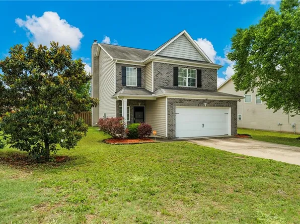9 Brentview Dr, Phenix City, AL 36869