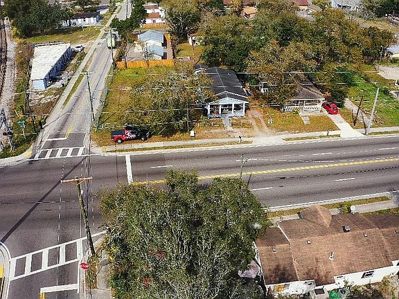 5th image of 3002 E Dr Martin Luther King Jr Blvd