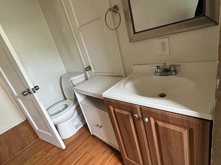 1137-1141 S Garfield Ave #11391/2 — Photo 9