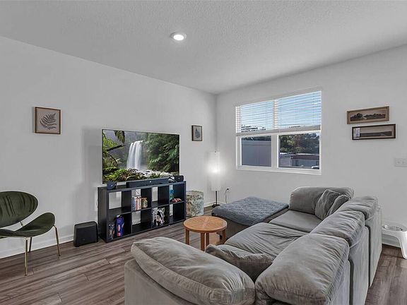 5th image of 6359 Kay Morgan Ln