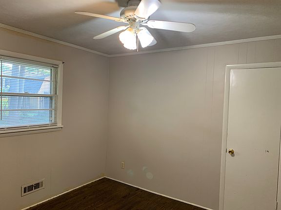 4th image of 1511 Holmes Ave
