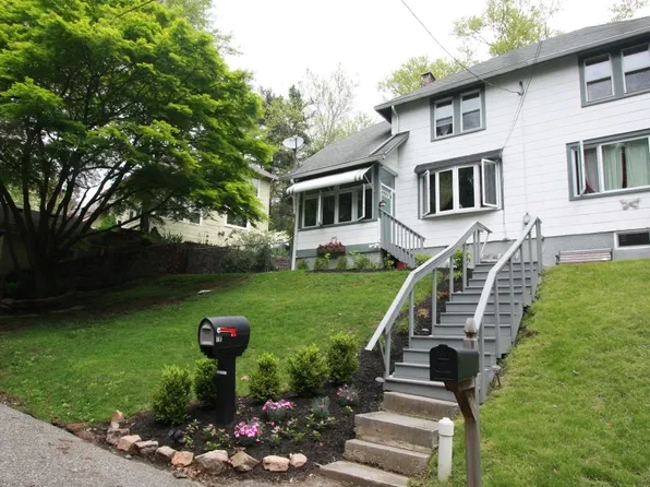 16 Tisco Ave, High Bridge, NJ 08829