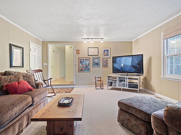 5th image of 52359 Carriage Hills Dr
