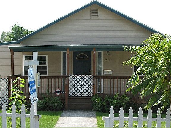 Pre-renovations (Aug 2004)