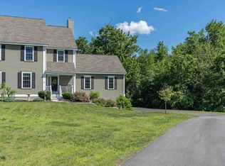 10 Granite Ln, Chester, NH 03036
