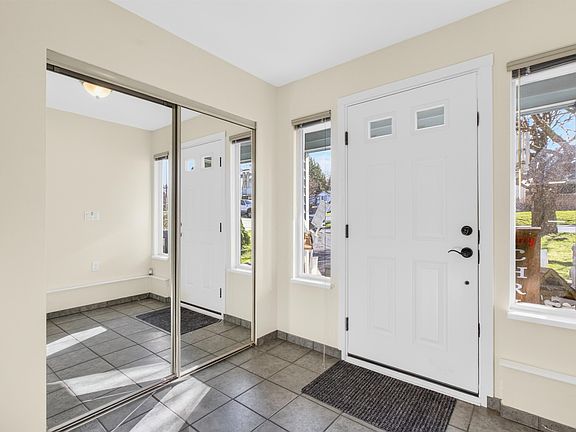 4th image of 22475 Streng Ave