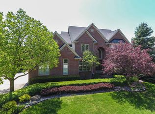 3817 Cherrywood Ln, Rochester Hills, MI 48309