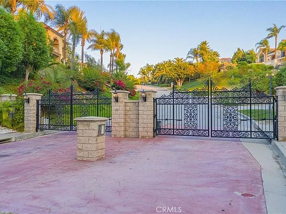2nd image of 15477 Skyline Dr #11