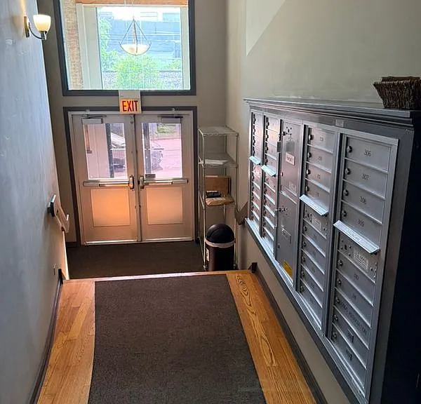 3201 N Ravenswood Ave #108 — Photo 11