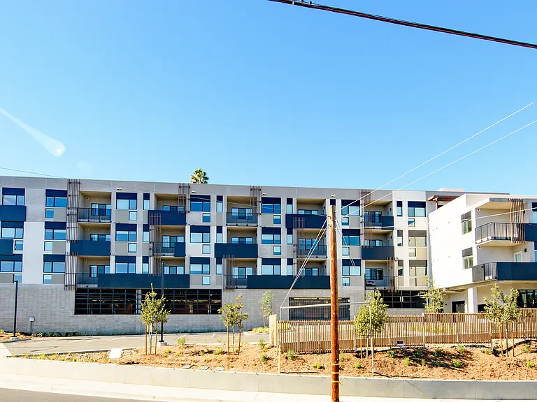 Rising Sun Apartments — Photo 70