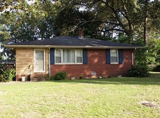 206 Forest Dr, Goldsboro, NC 27534