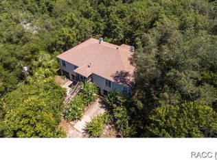16257 W River Rd, Inglis, FL 34449
