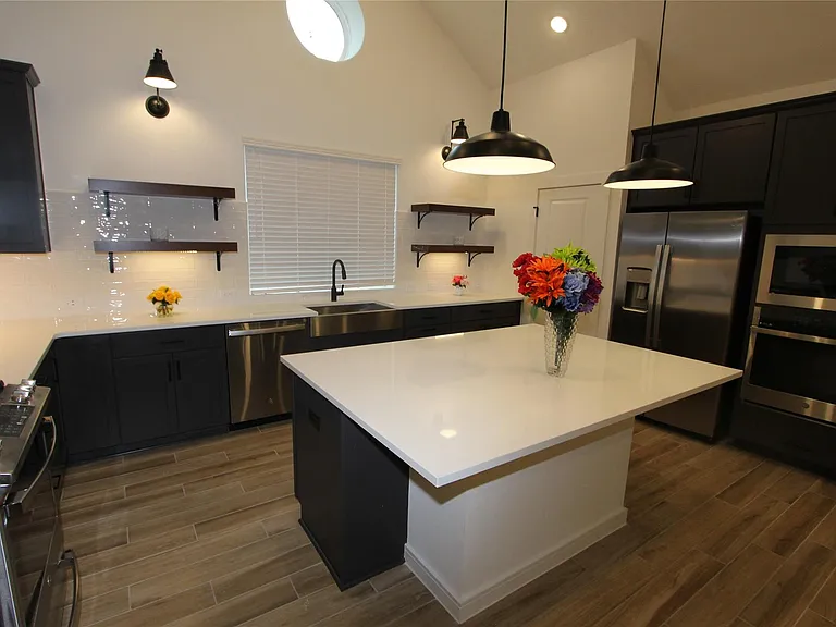 21202 Surf Island Dr — Photo 22