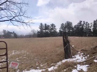 967 Sexton Rd, Howell, MI 48843