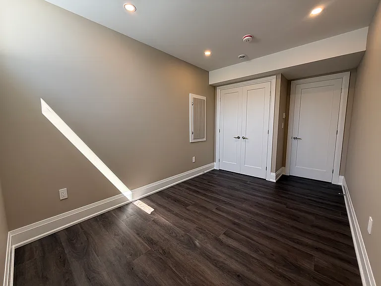 267 Rockledge Dr #BASEMENT — Photo 9