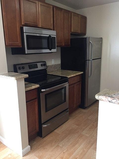 1st image of 1029 El Camino Real APT 4