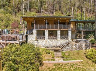 404 Myrtle Speed Rd, Highlands, NC 28741