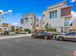 1547 Hi Point St, Los Angeles, CA 90035
