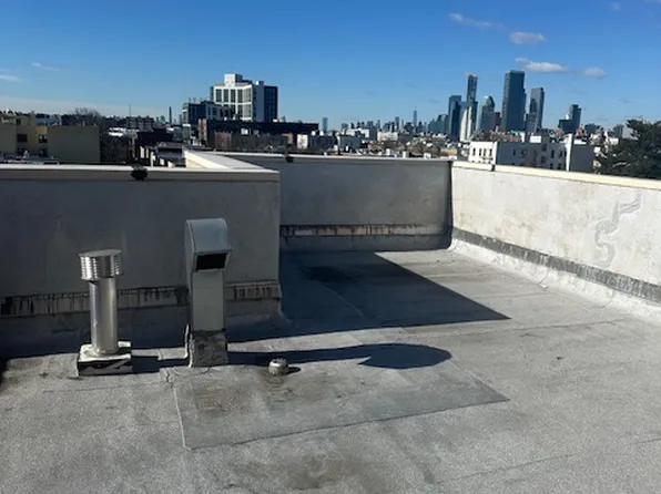 45-11 Broadway image 19 of 20